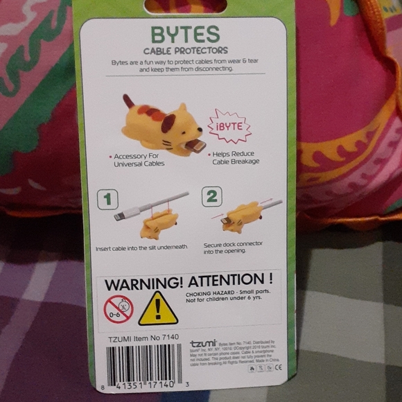 Tzumi Bytes Pet Cable Protectors, Set of 2 - Picture 3 of 8